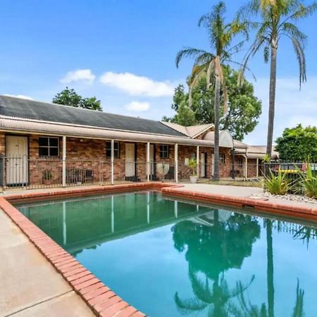 Greensborough Motel Melbourne Exterior photo
