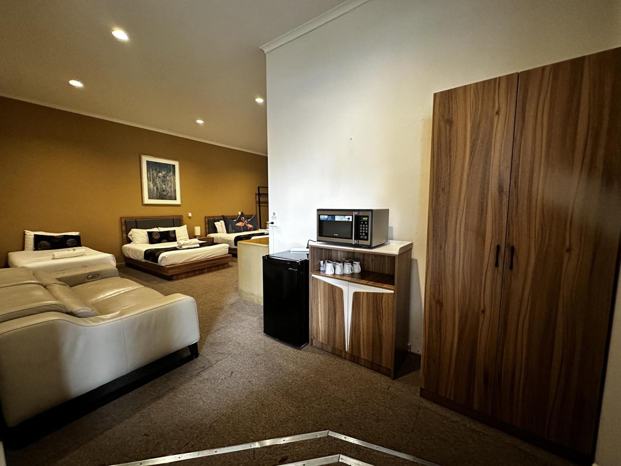 Greensborough Motel Melbourne Exterior photo
