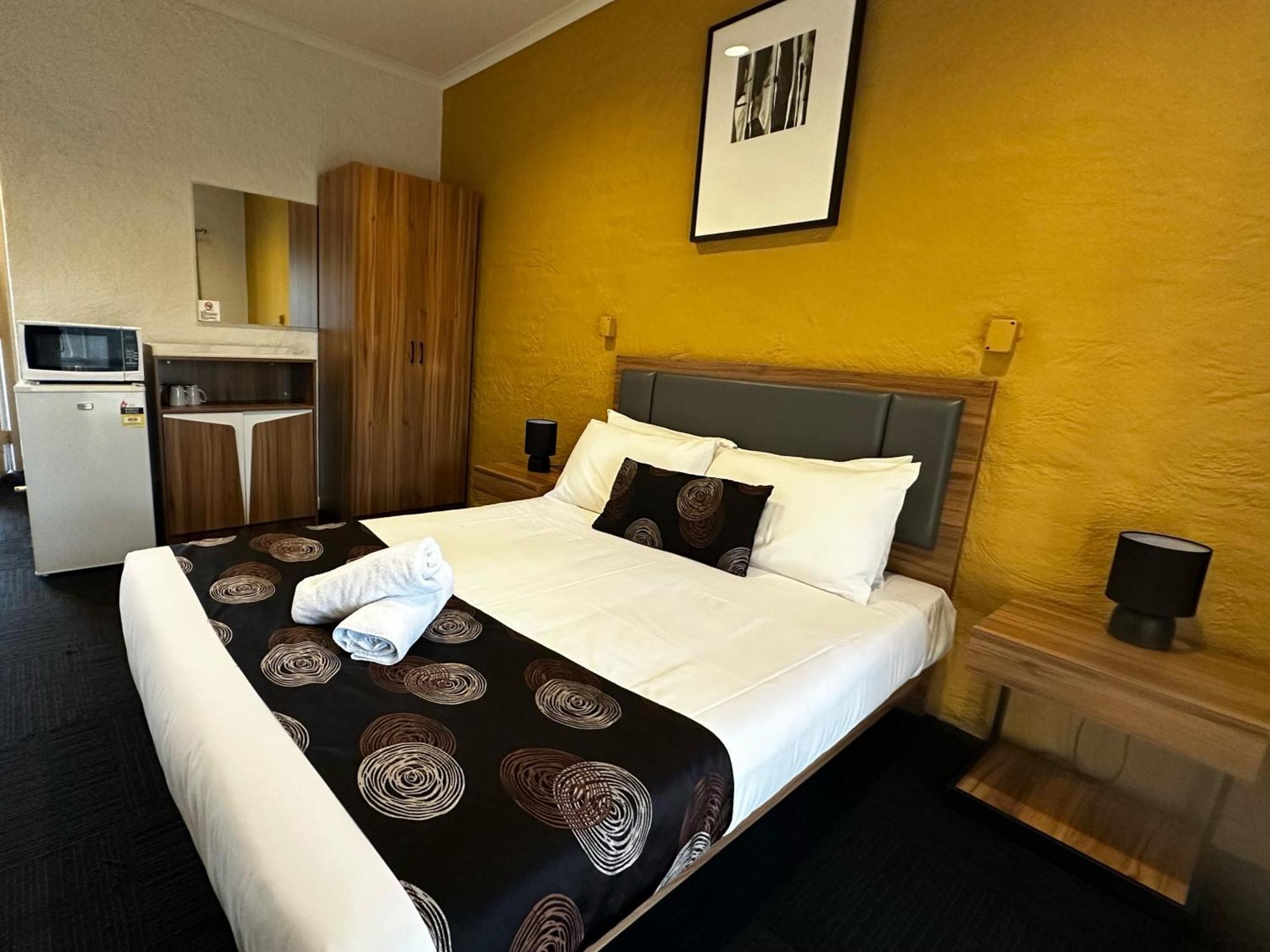 Greensborough Motel Melbourne Exterior photo