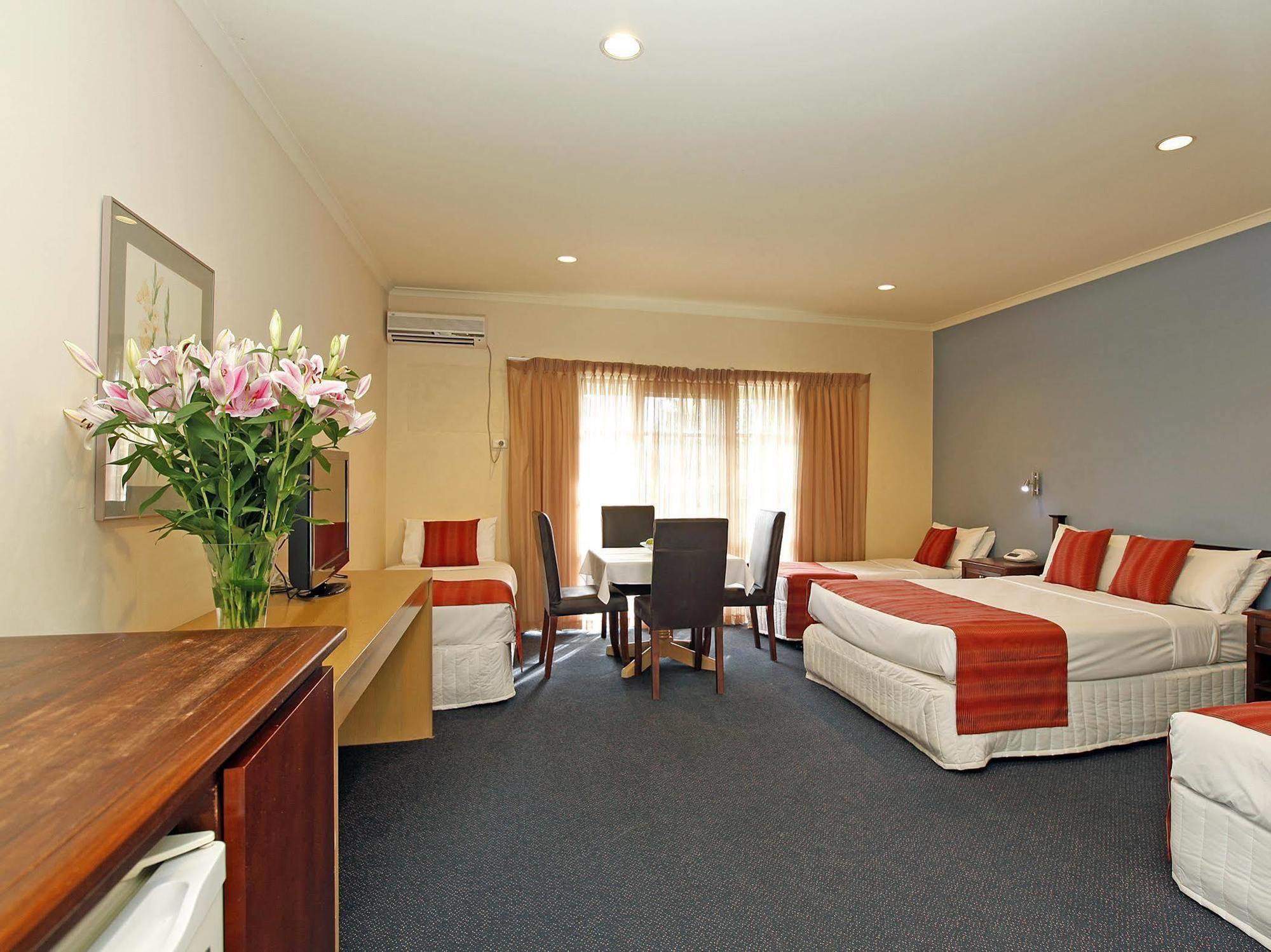 Greensborough Motel Melbourne Exterior photo